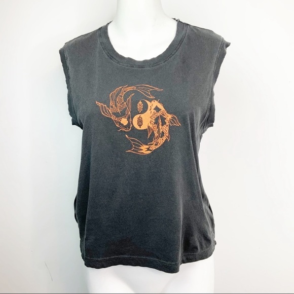 NWT Free People Don’t Be Koi Black & Orange Tee - Picture 8 of 15